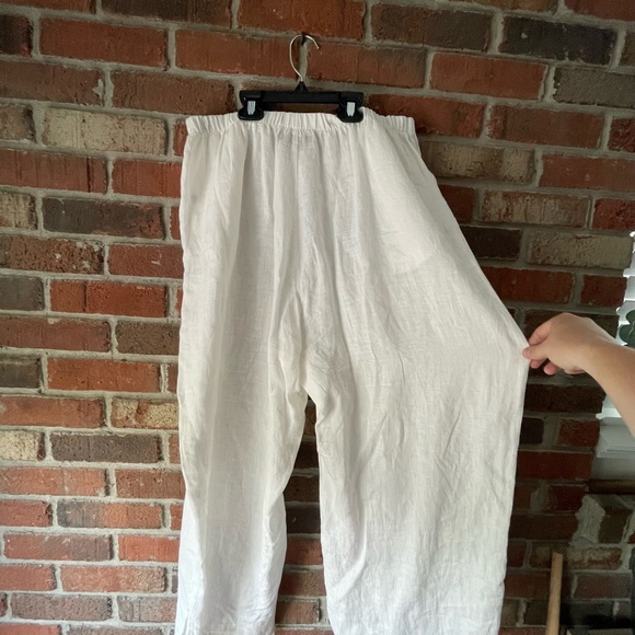 Flax White Linen Trousers - Picture 3 of 3